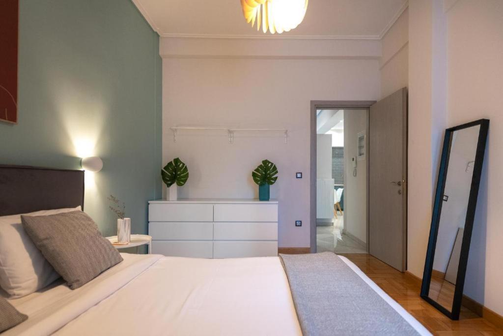The Mint's Iofontos Apartment *